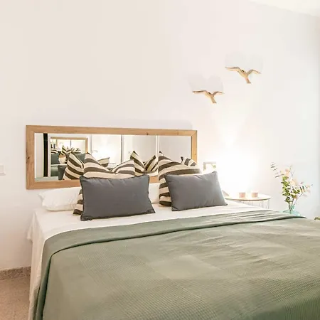 Apartamento Buganvillas Primera Linea De Playa Apartment *